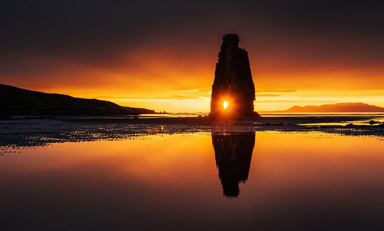 Sunset on a lake. Shutterstock.