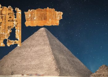 A collage of the Merer's Diary and the GReat Pyramid of Giza. Shutterstock / Curiosmos.