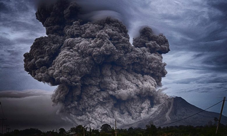 An image of a volcanic eruption. Jumpstory.