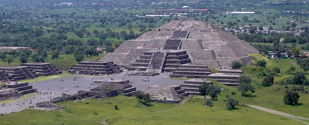 Pyramid of the Moon.