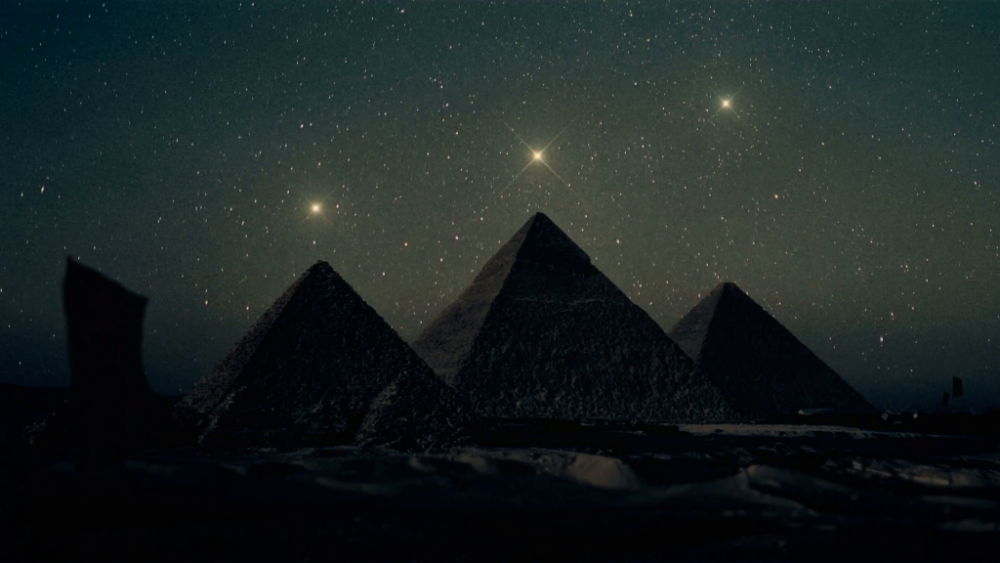 An artist's Illustration of the pyramids aligning to the stars.