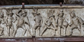 Relief presenting several gladiators during a fight.