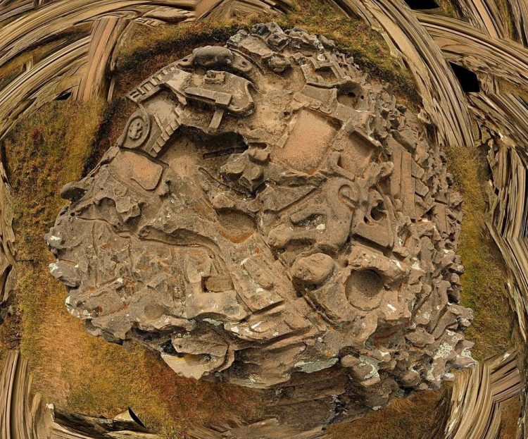 The mysterious Sayhuite stone from above.