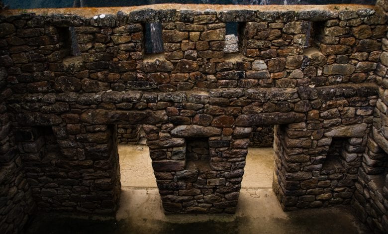 An example of stone Inca masonry. Jumpstory.