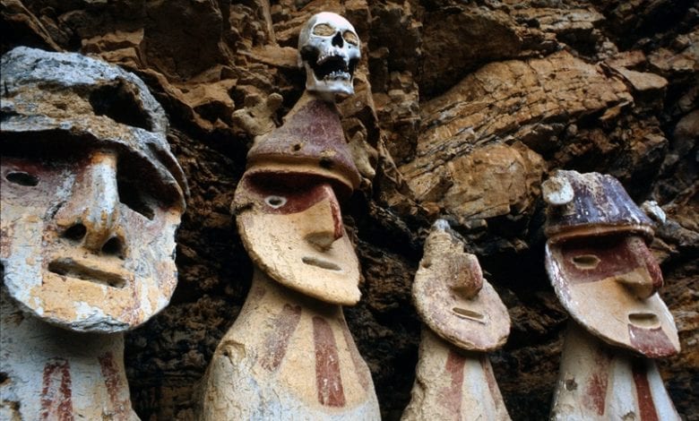 The Sarcophagi of Carajia, located at extreme heights and hardly accessible. It is unknown how the Chachapoyas reached those heights.
