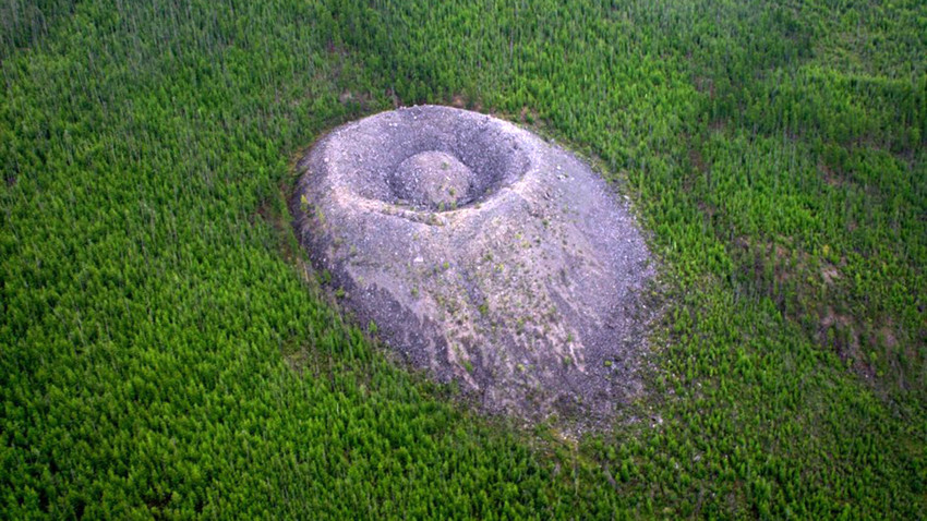 The Patomskiy Crater is yet another of the countless mysterious locations in Siberia.