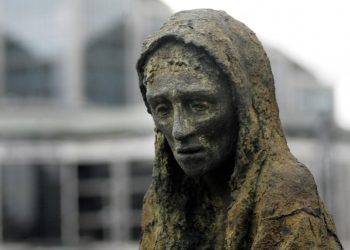 One of the sculptures from the Great Famine Memorial in Dublin. Credit: The Journal