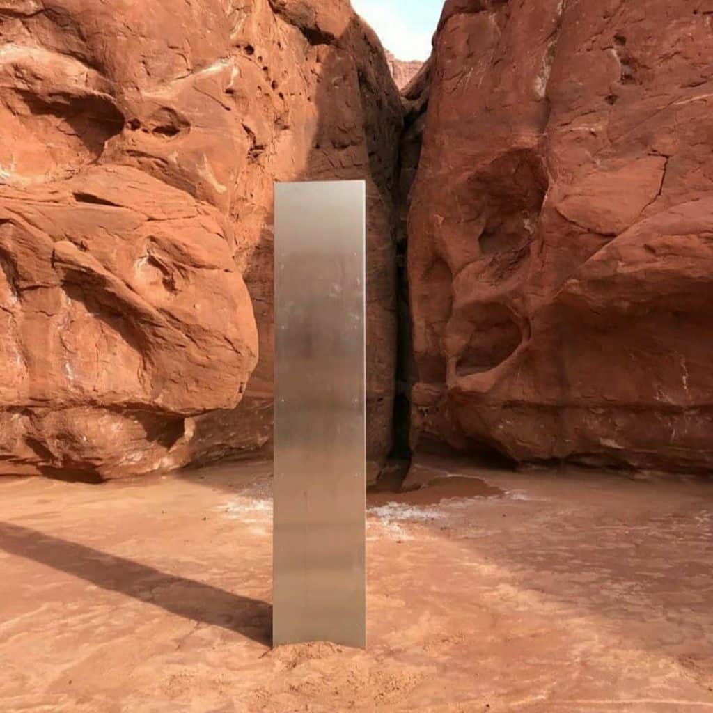 This is how the monolith looked like before it disappeared. Credit: dpsnews.utah.gov