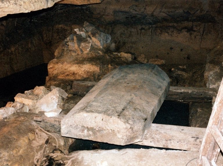 The sarcophagus on the lowest level of the Osiris Shaft when it was opened. Credit: iramofpillars.com