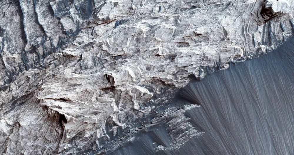 Melas Chasma, the largest segment of the largest canyon in the Solar System - Valles Marineris. Credit: NASA, JPL, UNIVERSITY OF ARIZONA