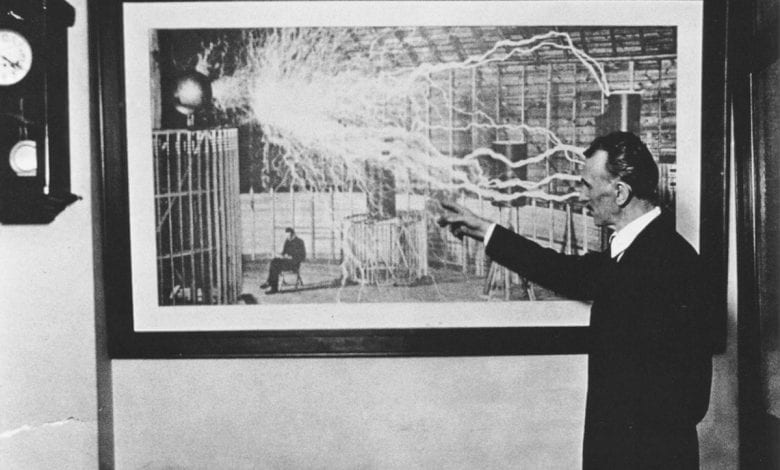 Extracting Free Energy From The Air; Nikola Tesla's Great Dream | Curiosmos