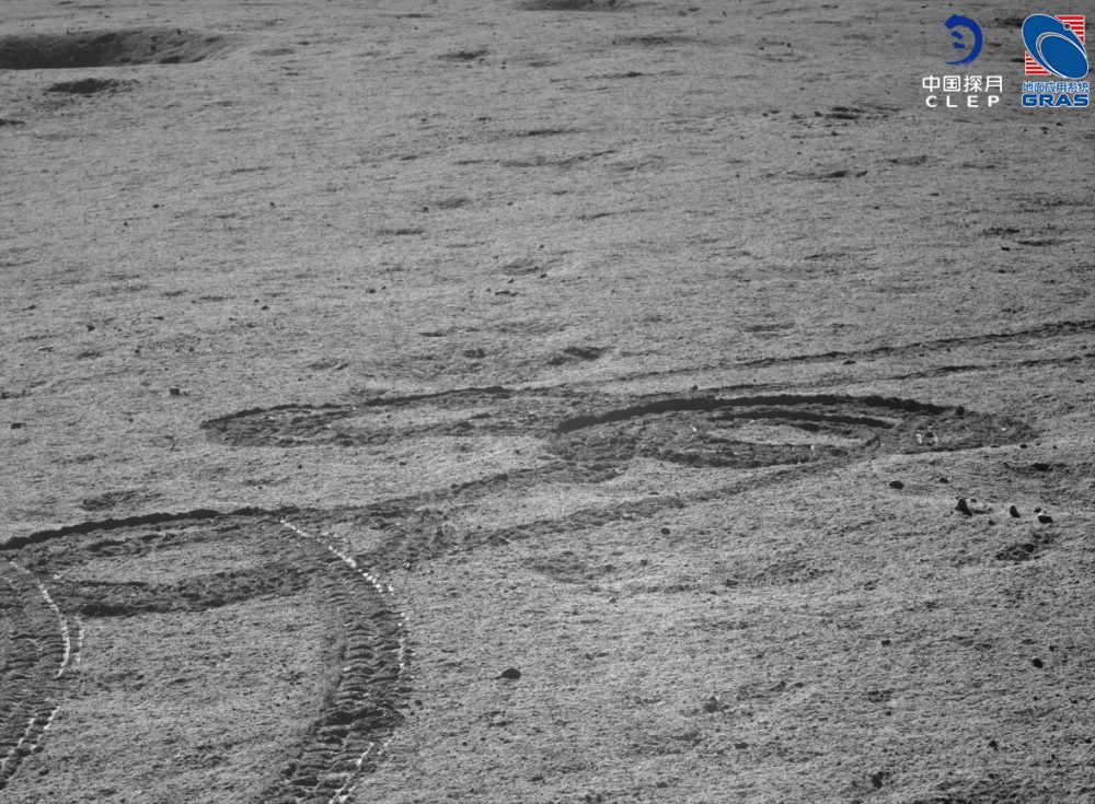The tracks of the Yutu-2 rover photographed on the 5th lunar day. Credit: CLEP/ Lunar and Planetary Multimedia Database