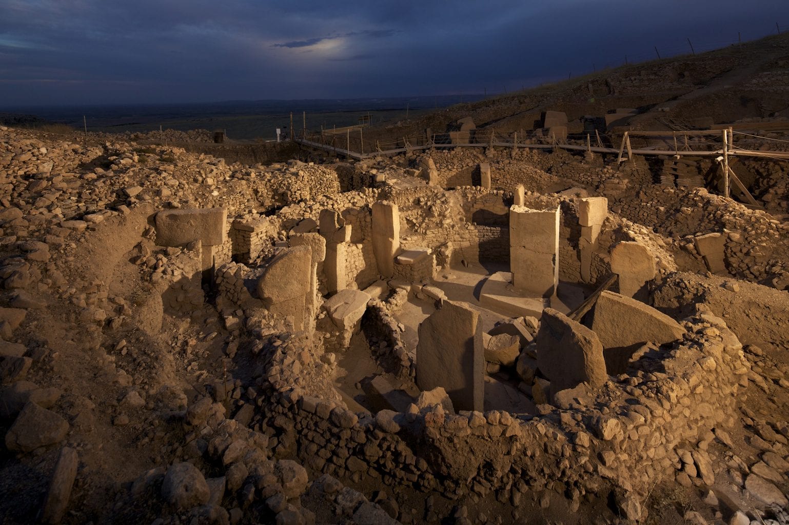 Night shot of Gobekli Tepe. Credit: Vincent J. Musi