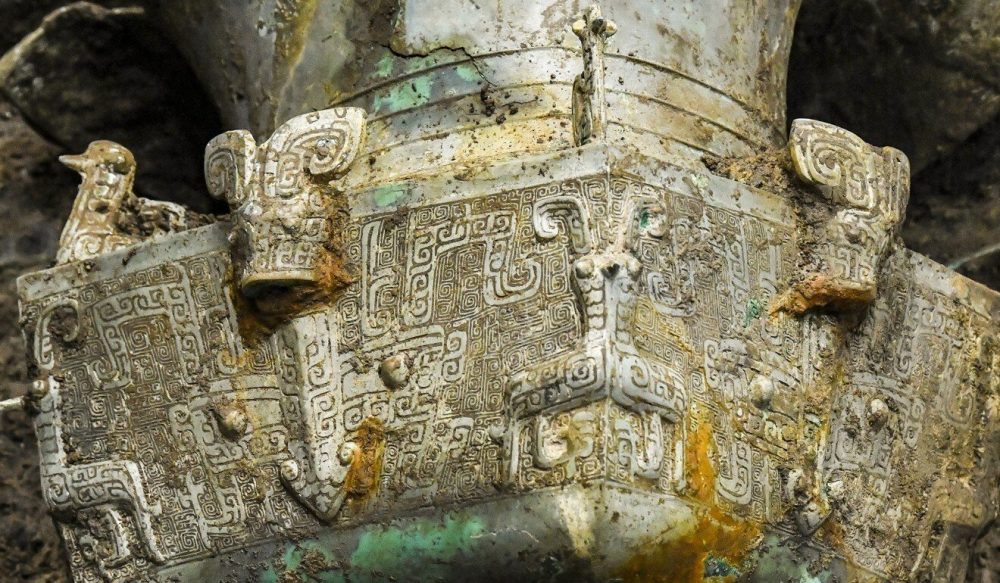 3,000-Year-Old Chinese Sanxingdui Ruins Reveal Stunning Ancient Artifacts