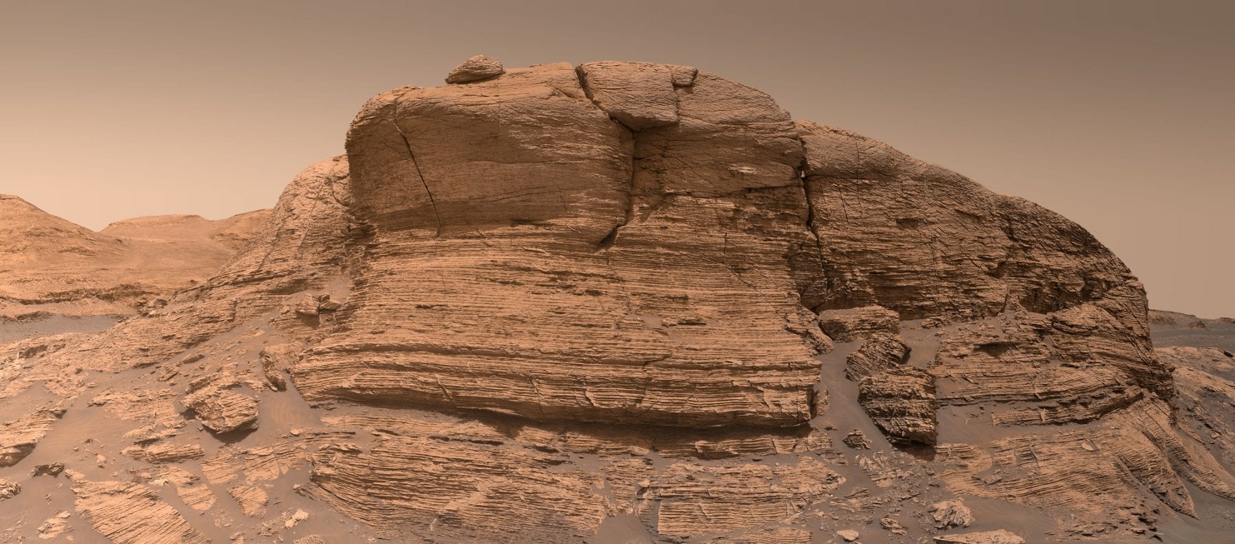 This was the first high-resolution panorama image of Mont Mercou sent by the Curiosity rover. Credit: NASA / JPL-Caltech / MSSS / Kevin M. Gill - CC BY 2.0