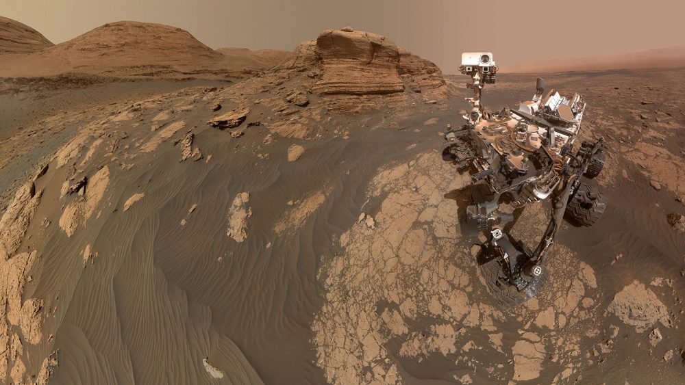 NASA's Curiosity rover shown here in a stunning "selfie" image in front of Mont Mercou composed out of a total of 71 images from the Mars Hand Lens Imager and the Mastcam on the top of the rover. Credit: NASA/JPL-Caltech/MSSS