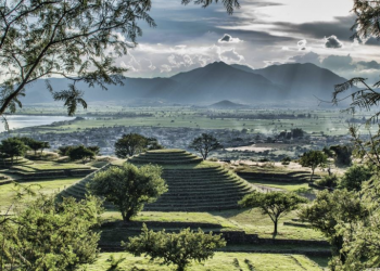 A view of Circle number One, also known as La Iguana. Image Credit: Francisco de Anda / Wikimedia Commons.