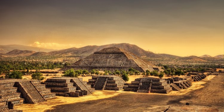 Teotihuacan with its many pyramids. Are there any similarities between step pyramids around the world? Credit: Shutterstock