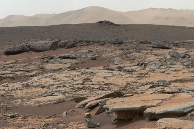 Samples from the Martian Gale Crater have hints that Mars may have been habitable for at least a million years in the distant past. Credit: NASA