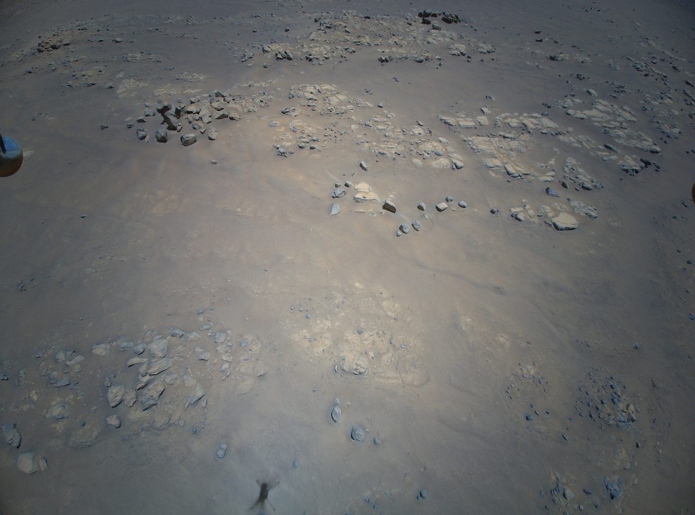 Lovely rock formations on the surface of Mars. Credit: NASA/JPL-Caltech