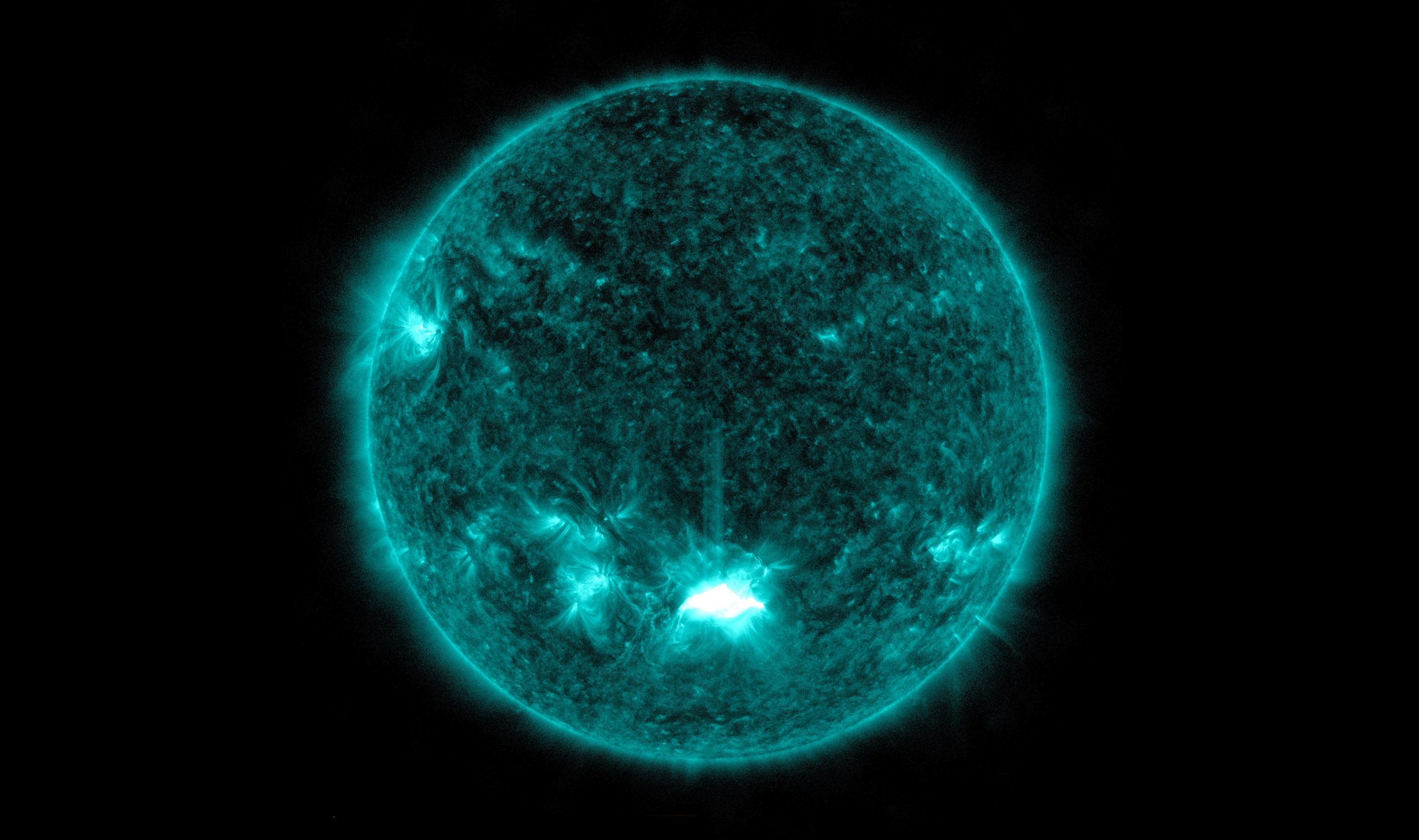 Image of the latest powerful X-class solar flare. Credit: NASA/GSFC/SDO