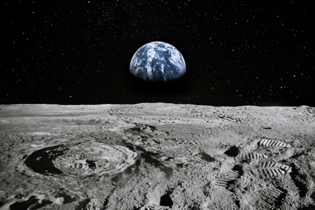 Scientists analyzed the origin of the asteroid impacts on the Moon that formed 3.9 billion years ago. Credit: SETI