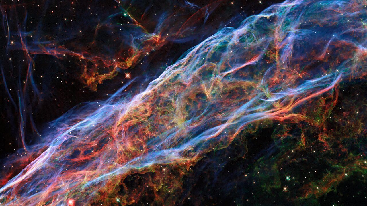 The cover image of the 2022 Hubble Calendar. Credit: ESA/Hubble & NASA, Z. Levay