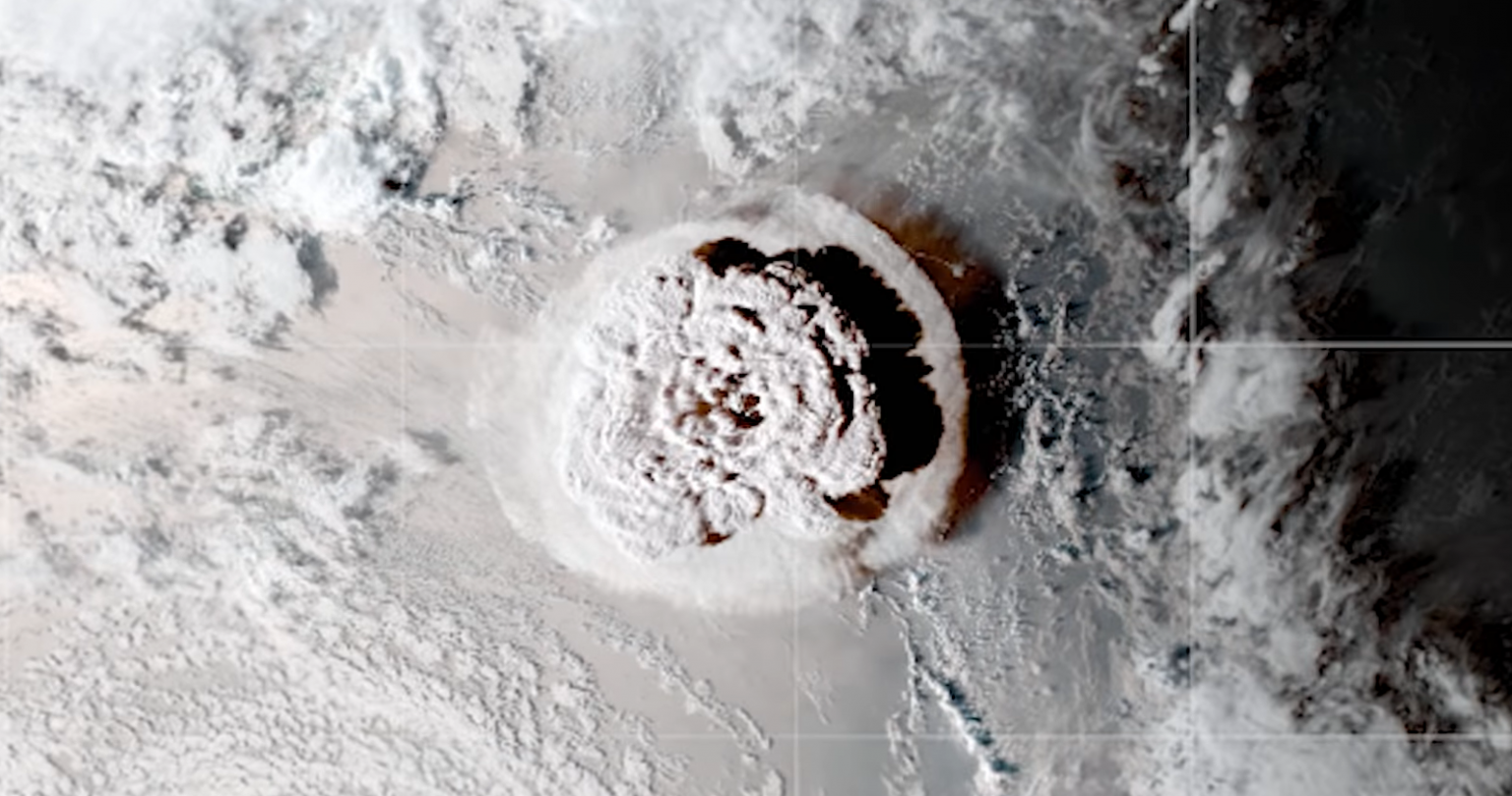 Check Out Stunning Video Of Hunga Tonga Volcanic Explosion Filmed From Space — Curiosmos 9308