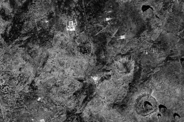 Satellite image of ancient settlement in Eastern Arabian Peninsula. ALOS 2 / USC.