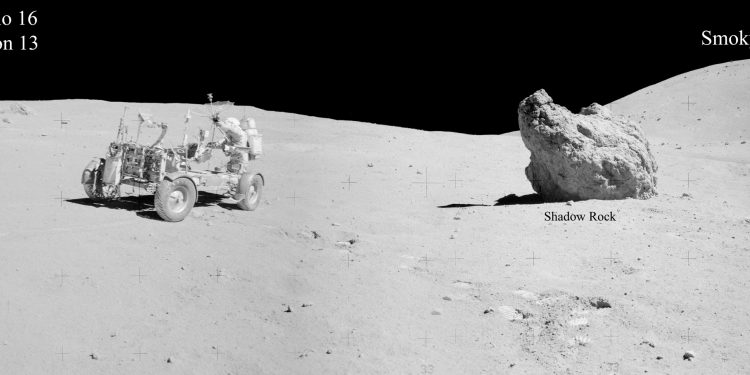 Apollo 16 Panorama of the Moon. LPI - NASA.