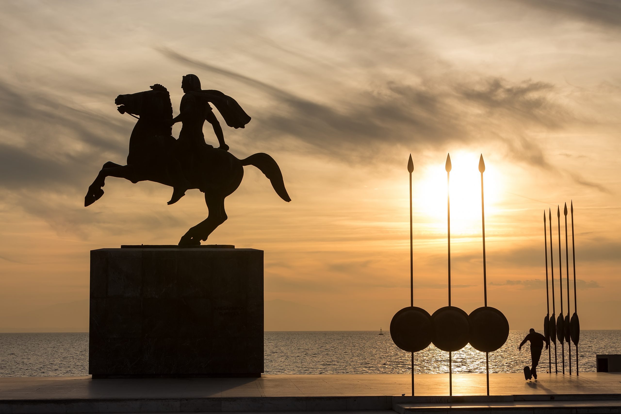 Silhouette of Alexander the Great Statue at sunrise. Thessaloniki city. Greece. Depositphotos.