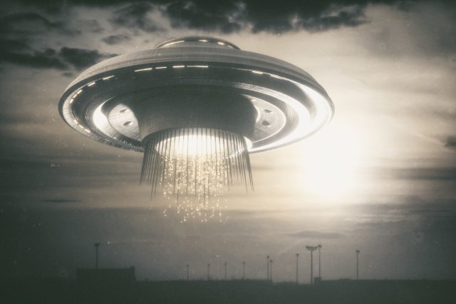 Old UFO picture. Image concept of aliens. Depositphotos.