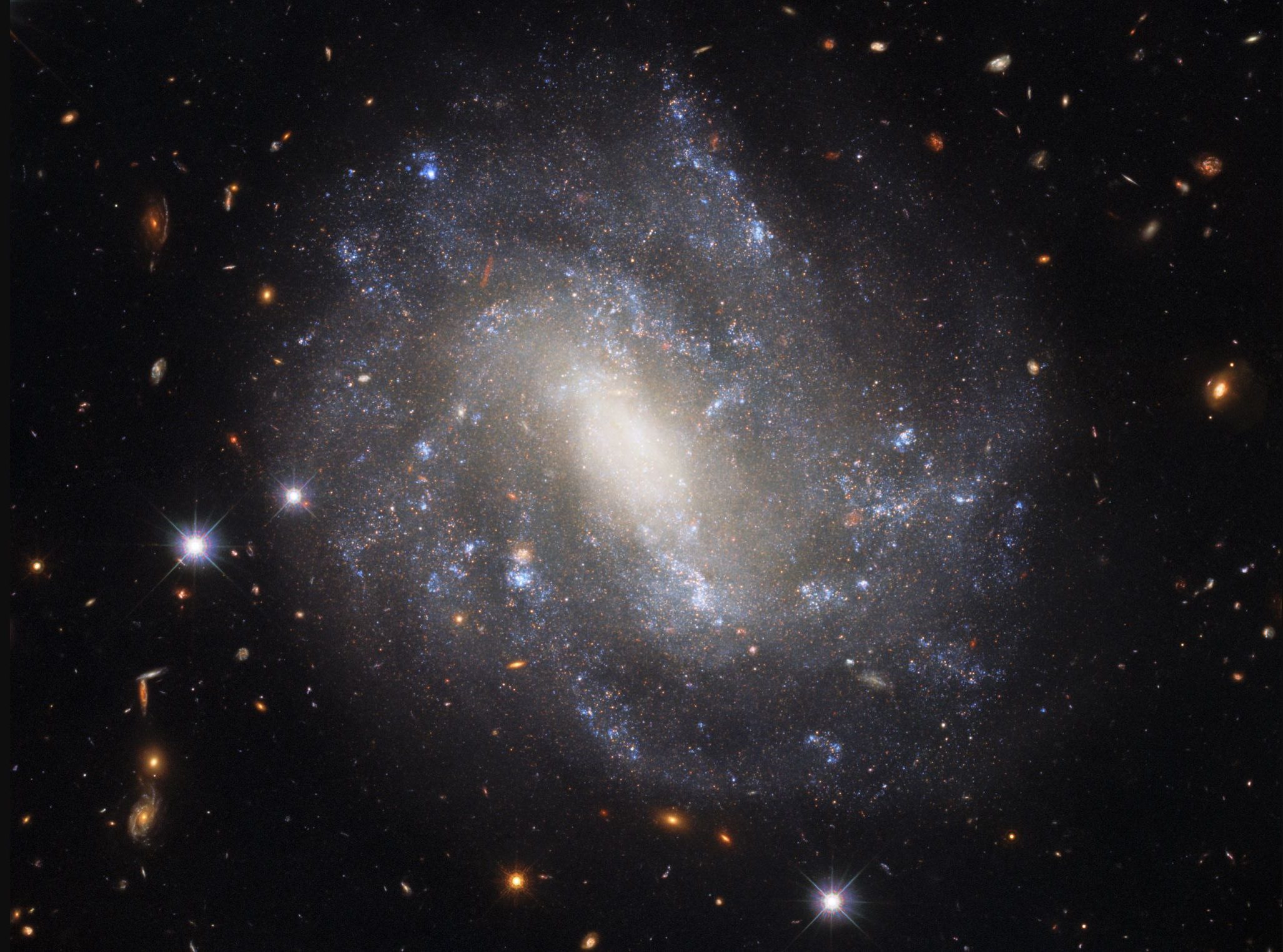 UGC 9391 by Hubble. Image credit: ESA/Hubble & NASA, A. Riess et al.