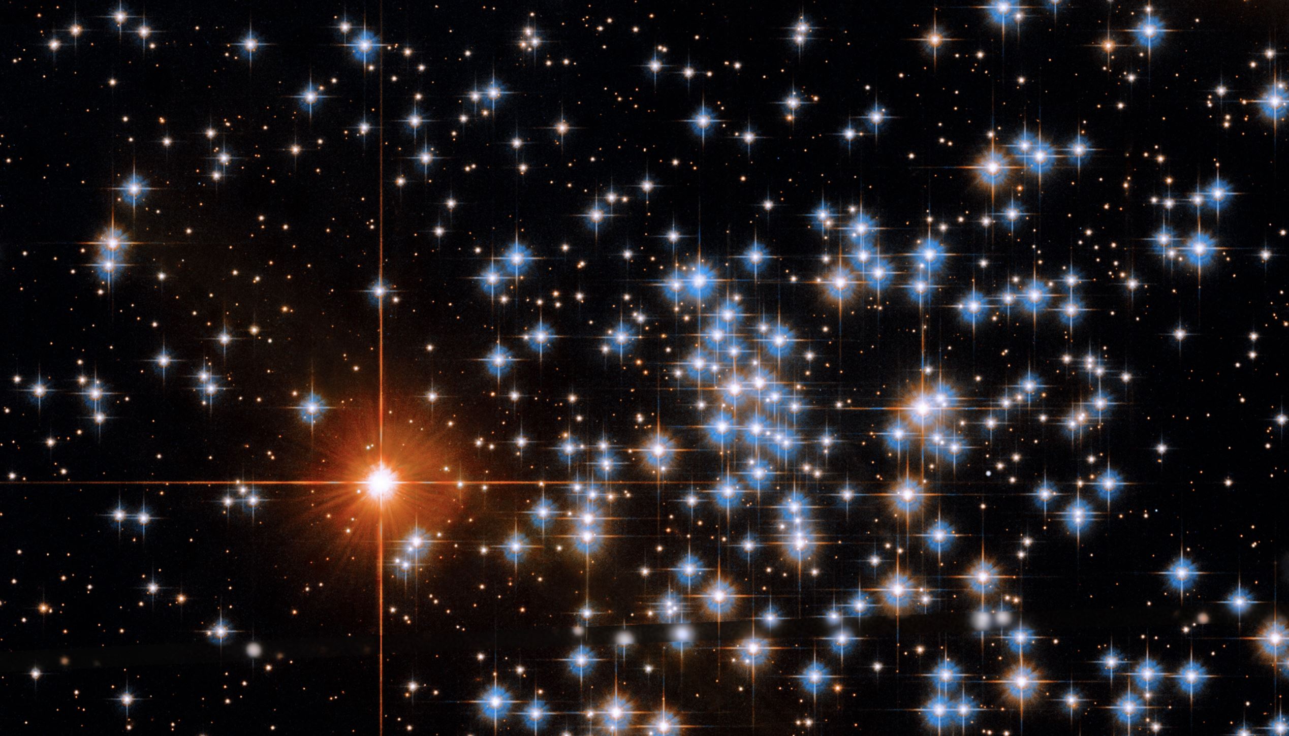 Cropped photograph of NGC 2660. Image Credit: NASA, ESA, and T. von Hippel (Embry-Riddle Aeronautical University); Processing: Gladys Kober (NASA/Catholic University of America).