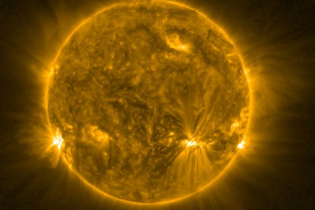 A photograph of the surface of the sun. ESA & NASA/Solar Orbiter/EUI Team; acknowledgement: Frédéric Auchère, IAS.