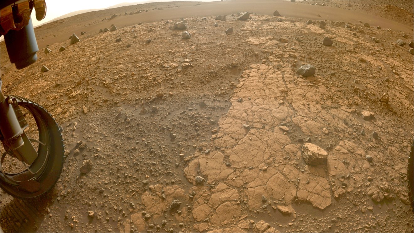 A photograph of Yori Pass by the Perseverance Rover. Image Credit: NASA/JPL-Caltech.