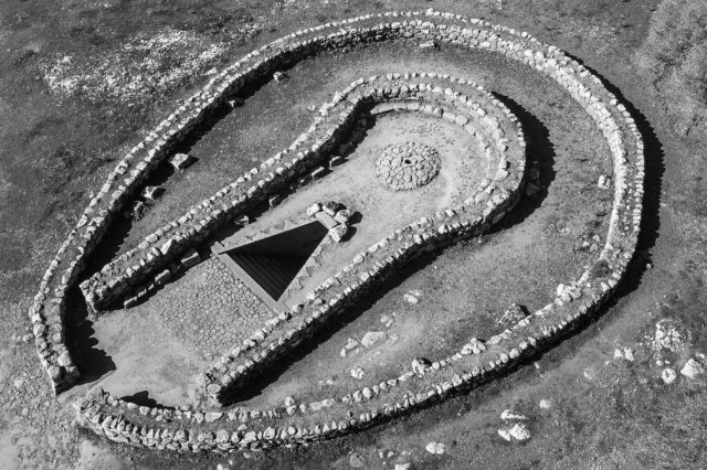 An aerial view of the Sacred Well. Depositphotos.