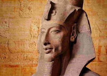An illustration of Akhenaten