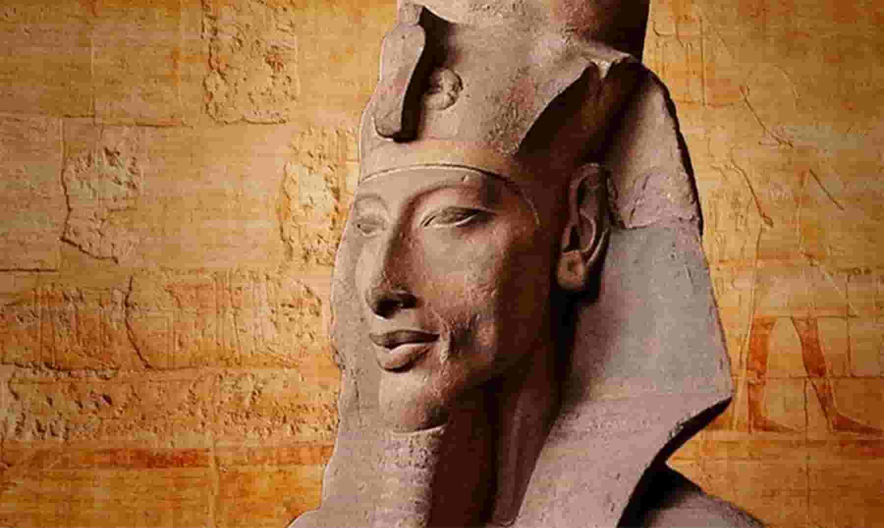 An illustration of Akhenaten