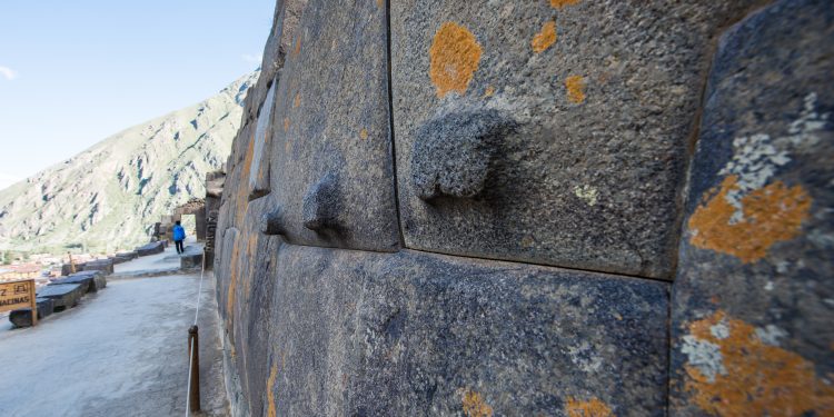 Ancient Inca Ruins Of Ollantaytambo In Peru. Yayimages.