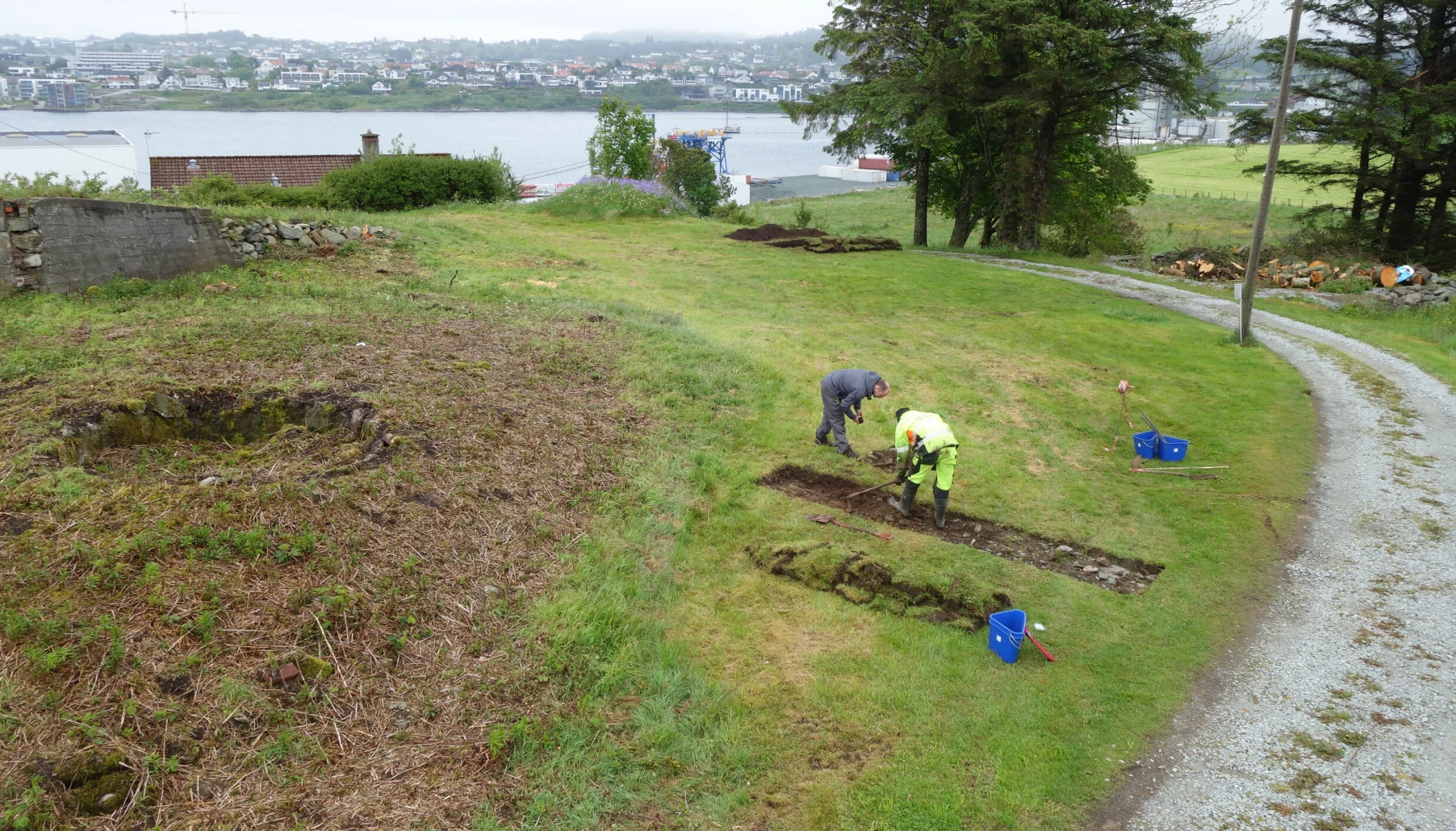 In June of last year, archaeologists conducting explorations and excavations in Karmøy made an exciting discovery: a previously unknown Viking ship in an old burial mound. Additionally, new information was uncovered about the Storhaug ship, which had been discovered in the 1880s. With this discovery, Karmøy now boasts the distinction of being home to three Viking ships. Image Credit: the Museum of Archaeology at the University of Stavanger.