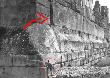 Baalbek's stones megaliths.