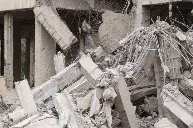 Post Earthquake image. Yayimages.