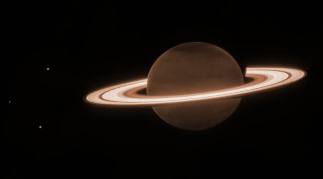 Saturn as seen by James Webb. Credit: JWST. (NASA, ESA, CSA, STScI).