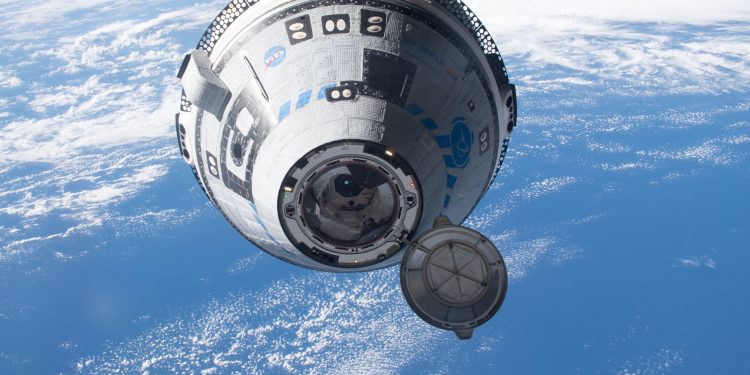 NASA Confirms Overheating Issues with Stranded Starliner Spacecraft's Thrusters