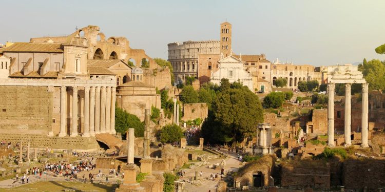 Archaeologists Uncover Hidden Papal Palace During Routine Excavation in Rome