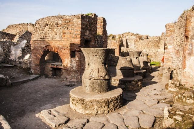 Newly Discovered Victims in Pompeii Reveal Tragic Final Moments of Vesuvius Eruption.