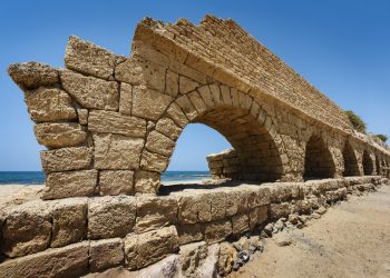 3000-Year-Old Aqueducts Discovered Using Cold War Satellites