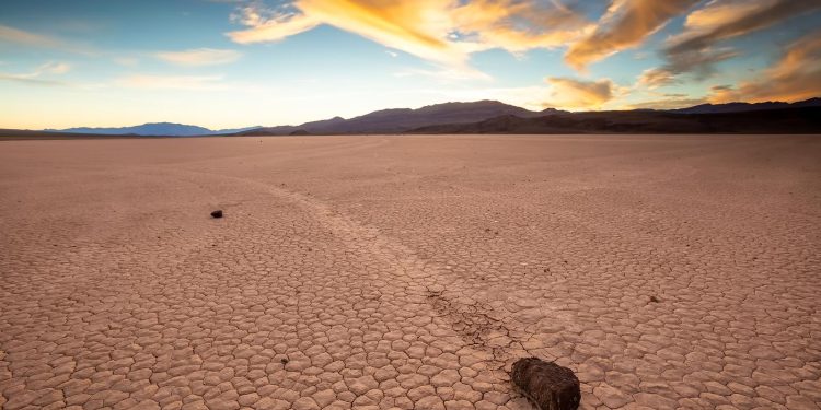 How 700-Pound Rocks Mysteriously Glide Across Death Valley’s Desert Floor