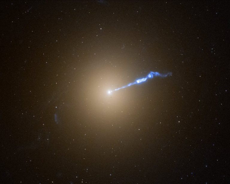 Hubble image of M87 galaxy, used to accompany a report on Chandra observations of its jet